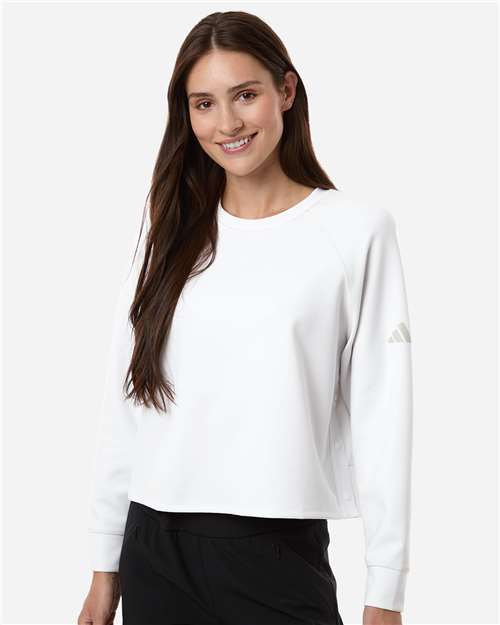 Women's Beyond Side-Snap Crewneck Sweatshirt - A1014